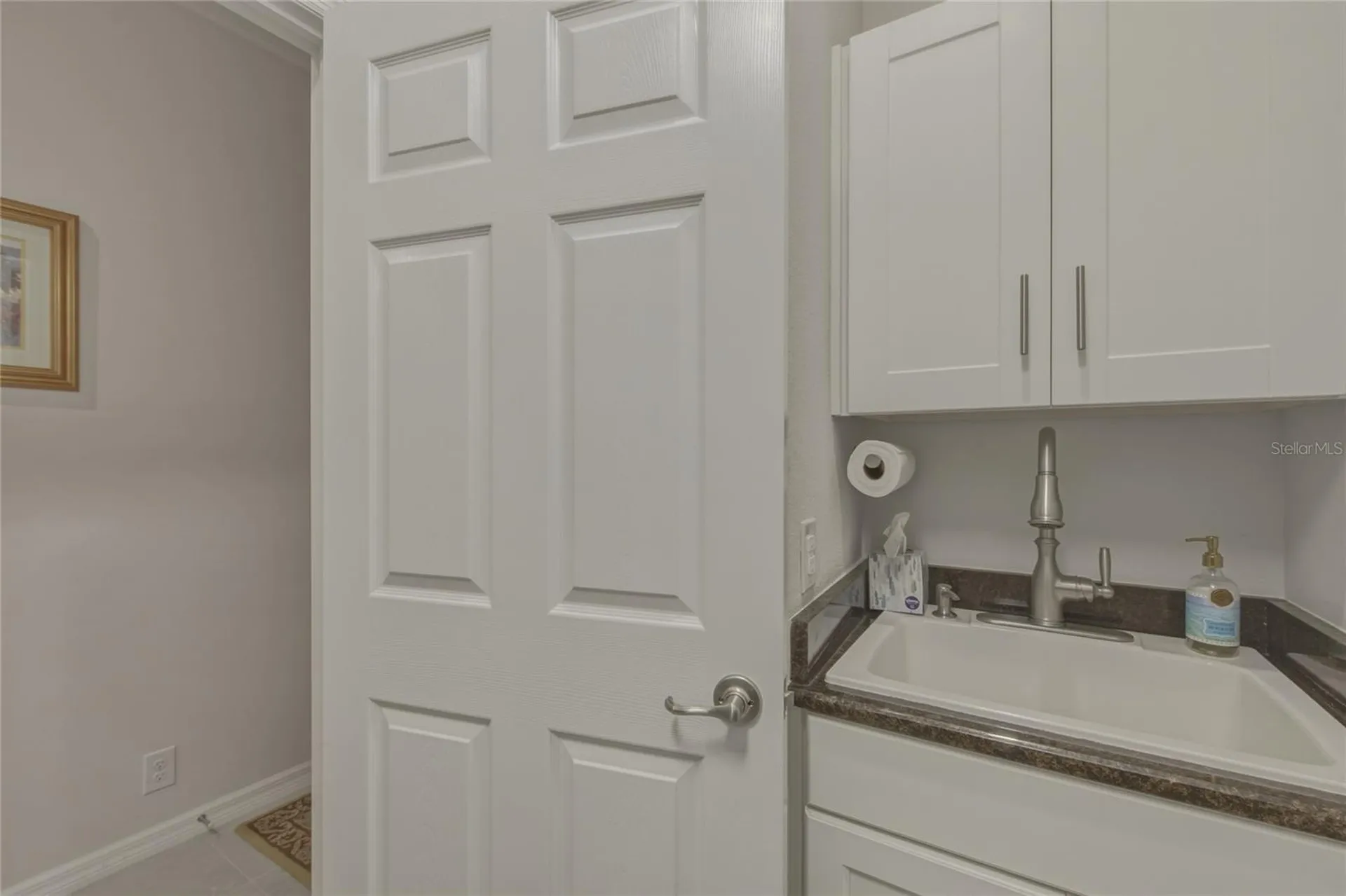 8017 Pine Crest Street Seminole FL 33777