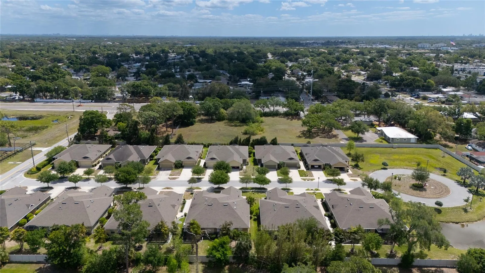 8017 Pine Crest Street Seminole FL 33777