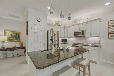 8017 Pine Crest Street Seminole FL 33777