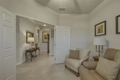 8017 Pine Crest Street Seminole FL 33777