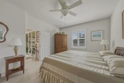 8017 Pine Crest Street Seminole FL 33777
