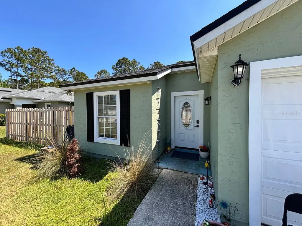 86 Secretary Trail Palm Coast FL 32164
