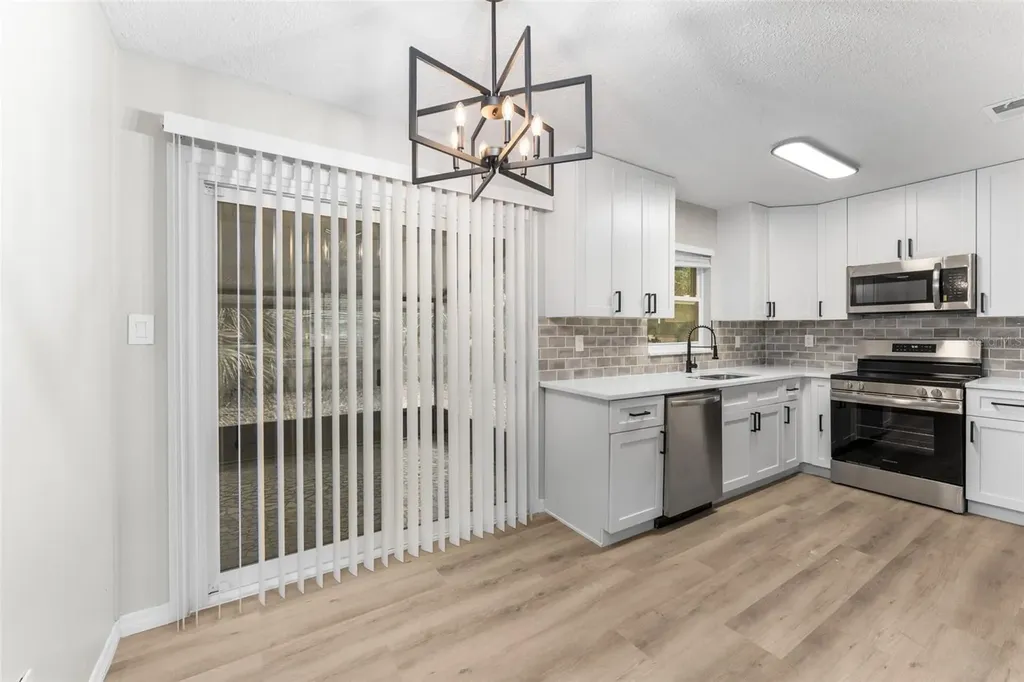 4201 NW 14th Place Gainesville FL 32605