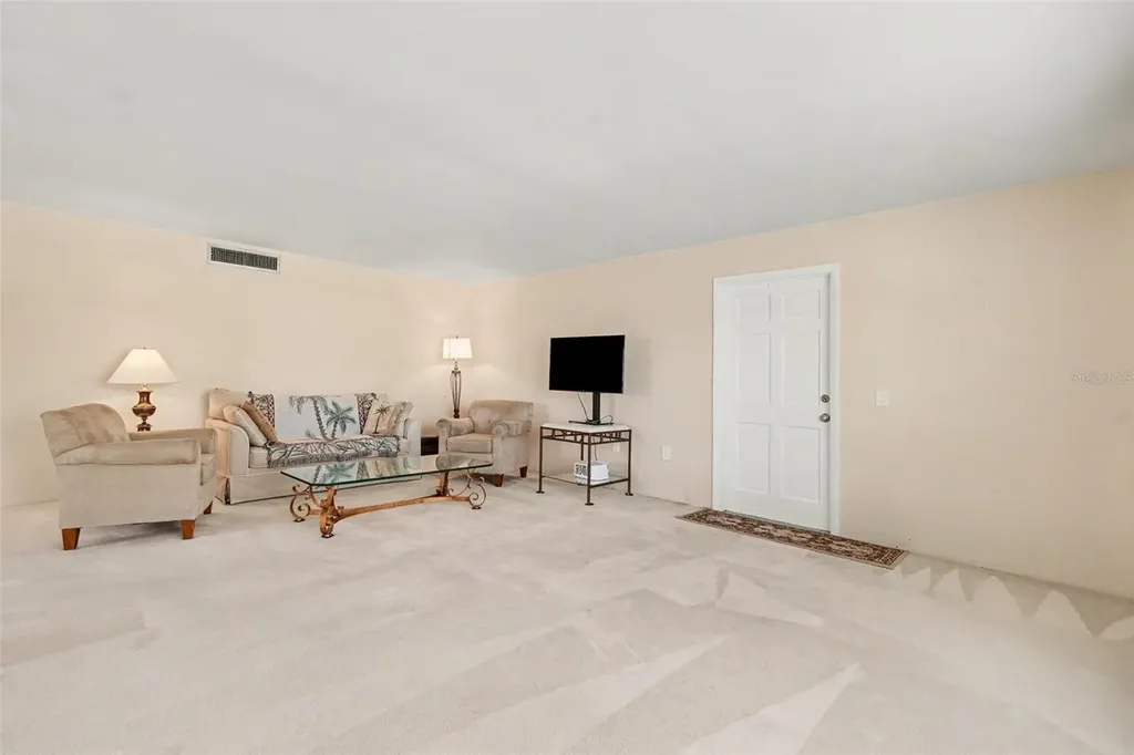 7151 Sunset Way St Pete Beach FL 33706