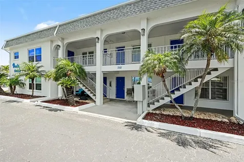 7151 Sunset Way St Pete Beach FL 33706