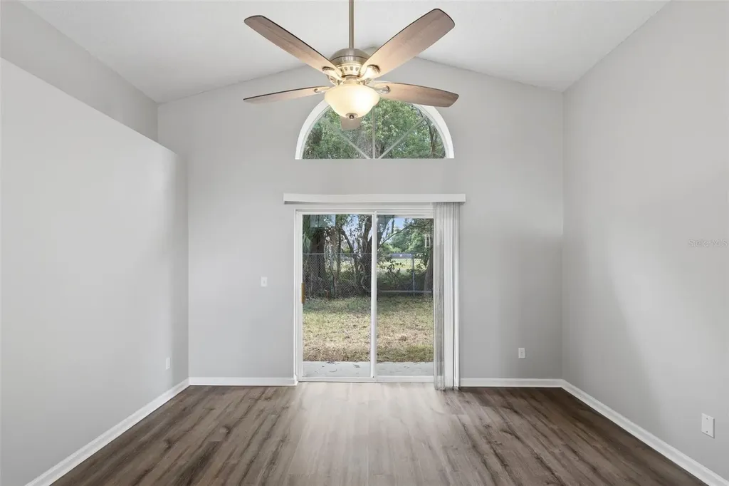124 Kelly Circle Sanford FL 32773