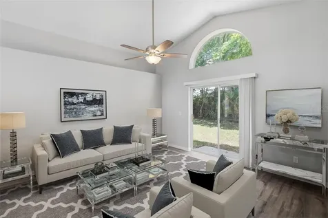 124 Kelly Circle Sanford FL 32773