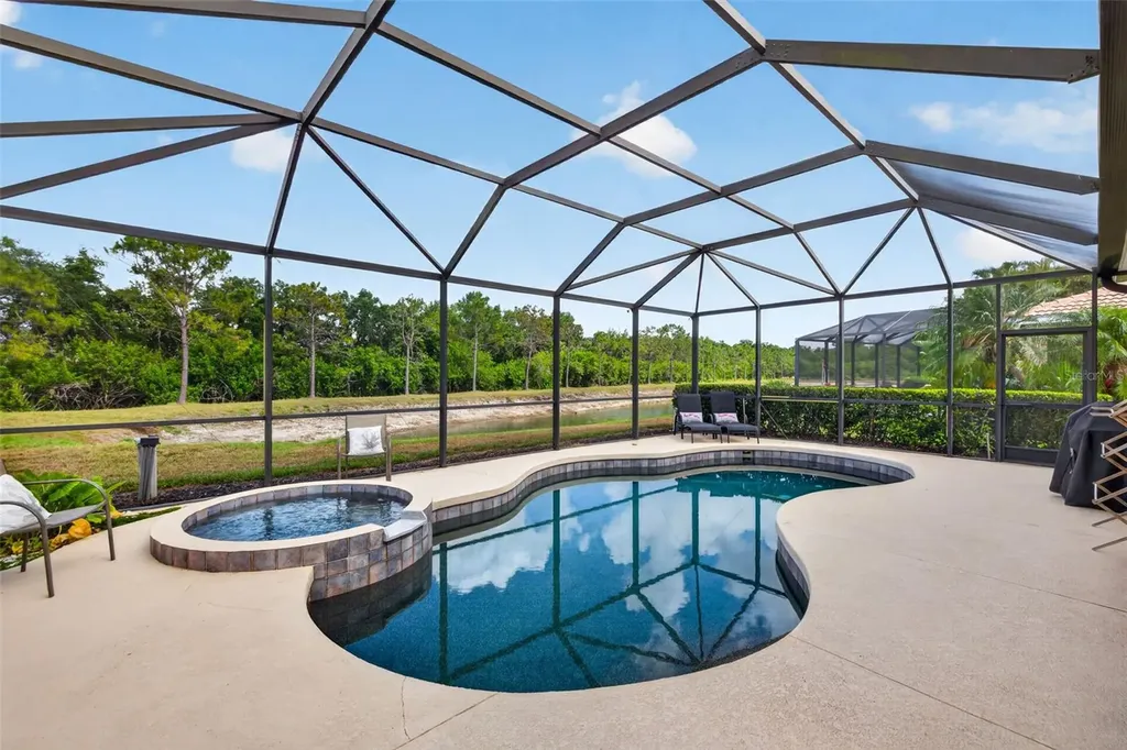 251 River Enclave Court Bradenton FL 34212
