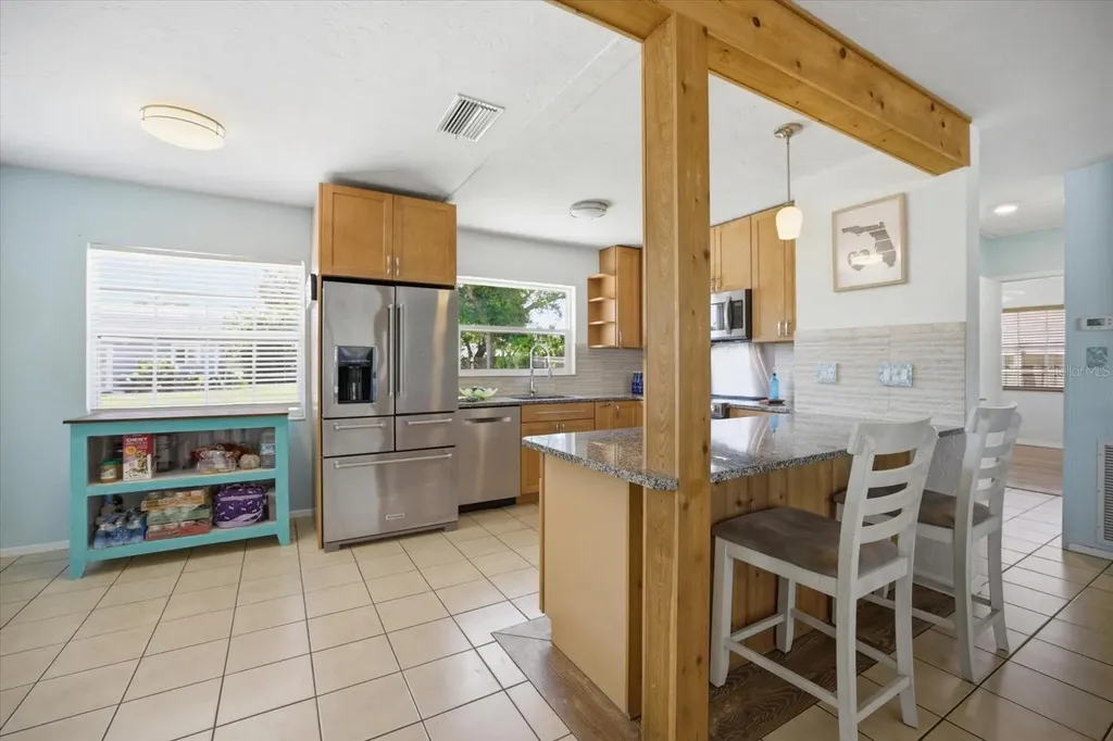 1212 Pineland Avenue Venice FL 34285