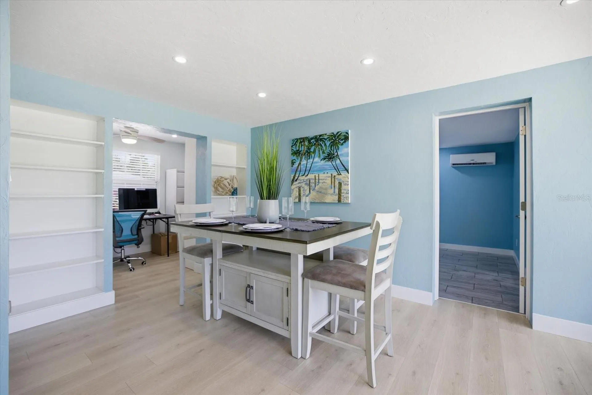 1212 Pineland Avenue Venice FL 34285