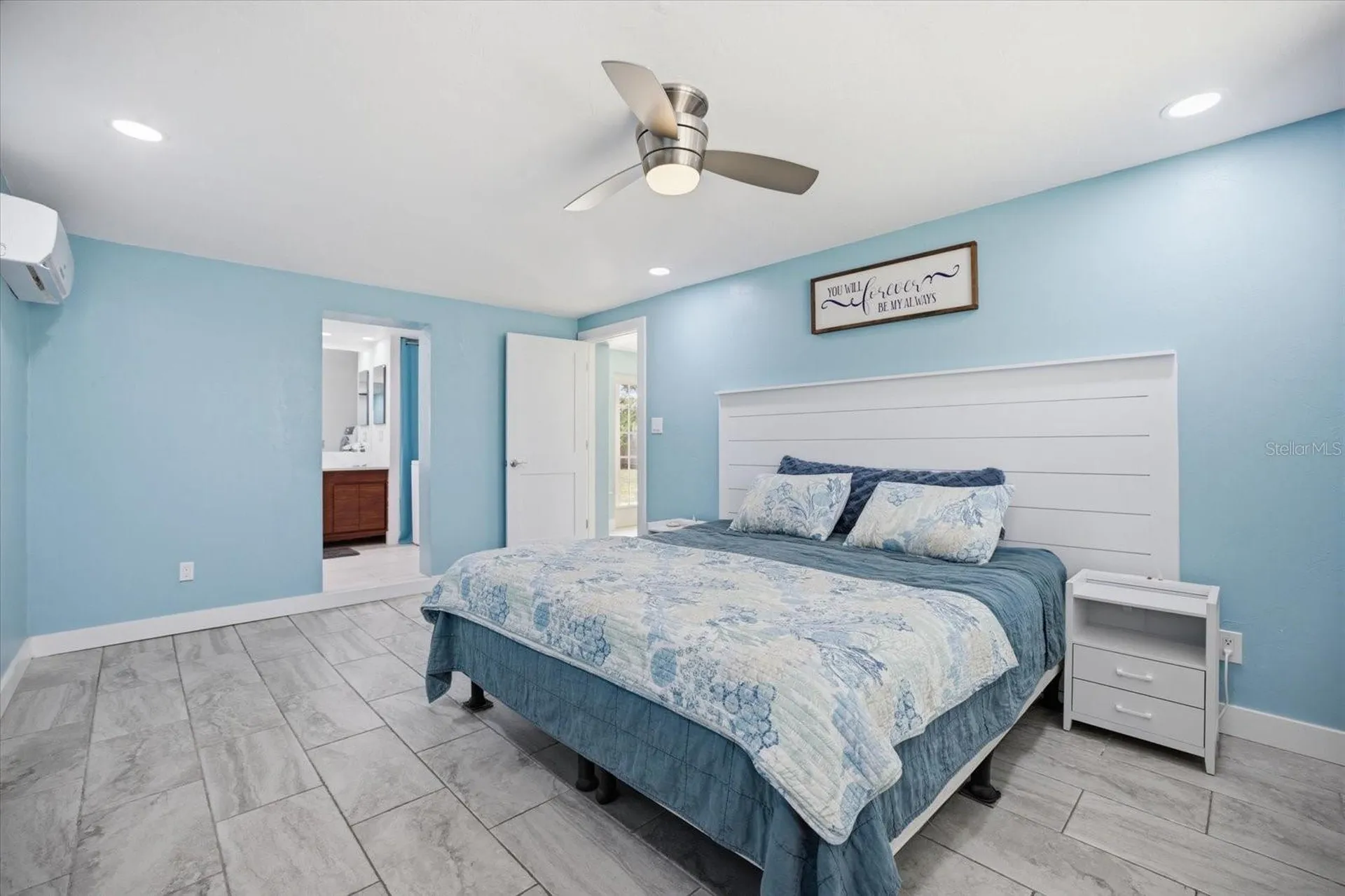 1212 Pineland Avenue Venice FL 34285