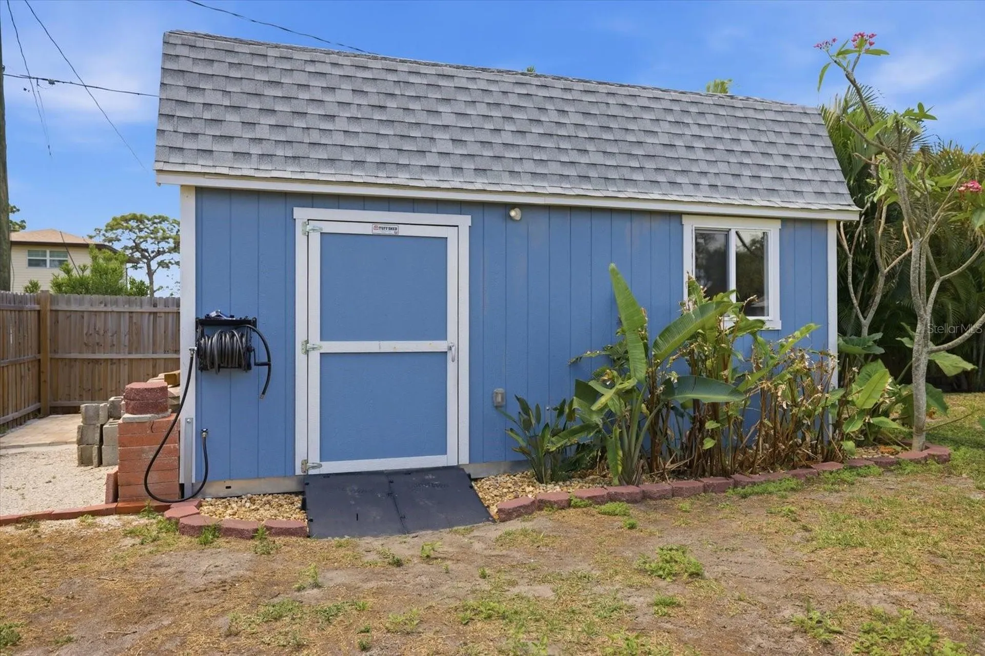 1212 Pineland Avenue Venice FL 34285
