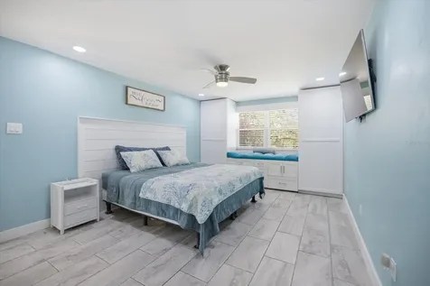 1212 Pineland Avenue Venice FL 34285