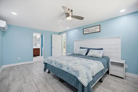 1212 Pineland Avenue Venice FL 34285