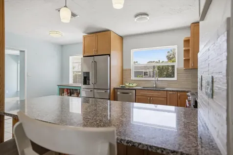 1212 Pineland Avenue Venice FL 34285