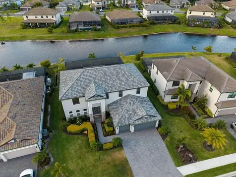 4913 Coastal Days Lane Lakewood Ranch FL 34211