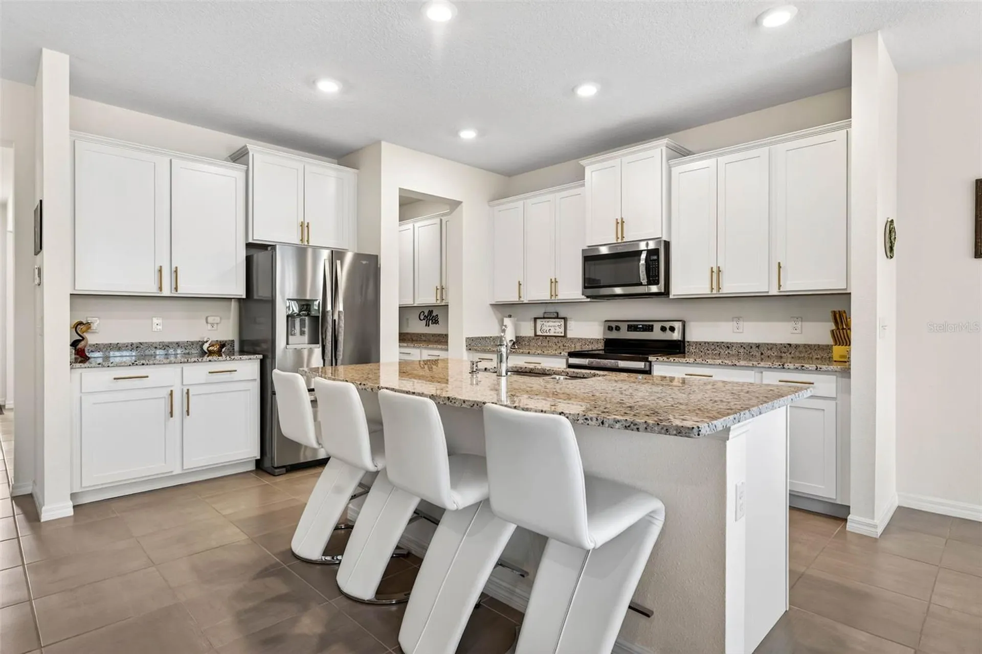 16946 Oval Rum Drive Wimauma FL 33598