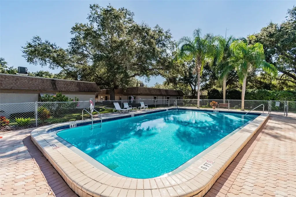 200 Glennes Lane Dunedin FL 34698