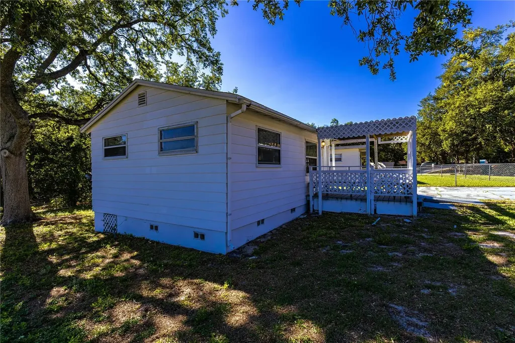 202 - 204 Orangeview Lane Lakeland FL 33803