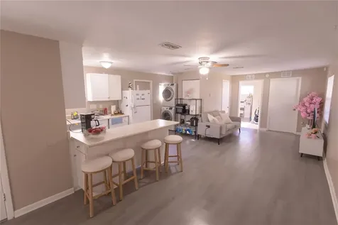 202 - 204 Orangeview Lane Lakeland FL 33803