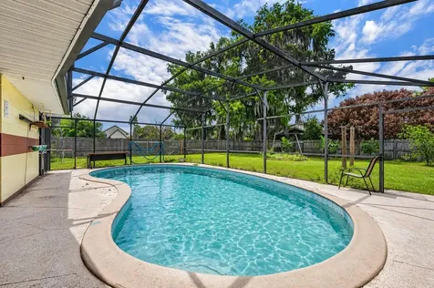 1336 E Lake Shore Boulevard Kissimmee FL 34744
