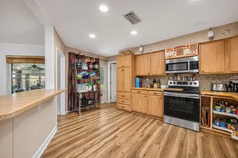 1336 E Lake Shore Boulevard Kissimmee FL 34744