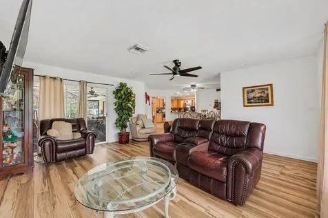 1336 E Lake Shore Boulevard Kissimmee FL 34744