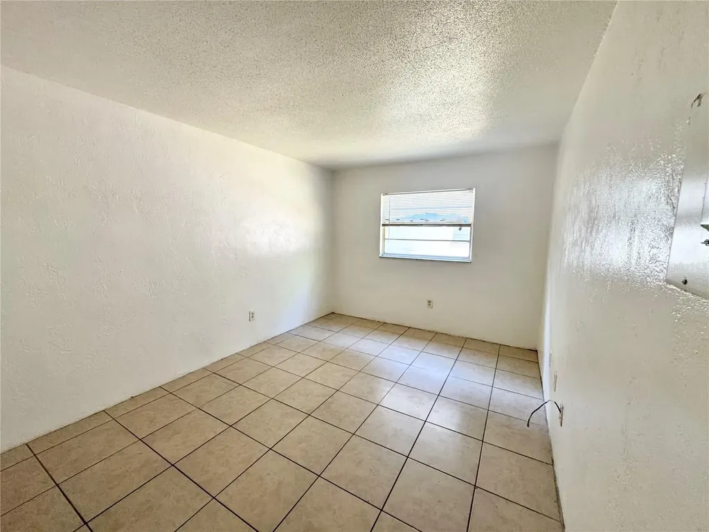 1229 Kennedy Road Daytona Beach FL 32117