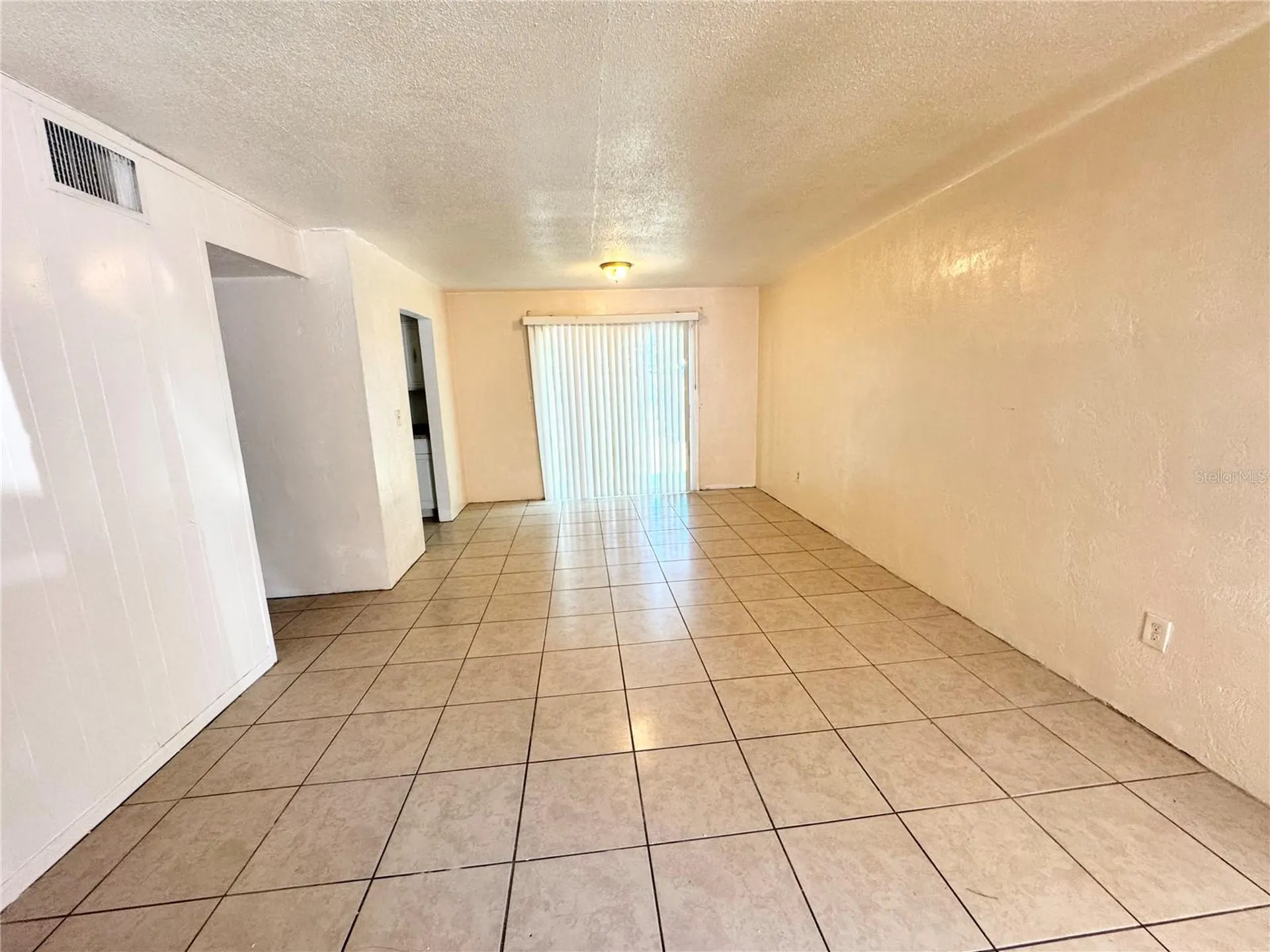 1229 Kennedy Road Daytona Beach FL 32117
