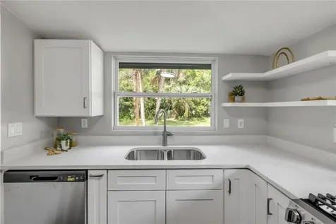 1956 Pioneer Trail New Smyrna Beach FL 32168
