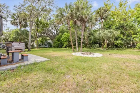 1956 Pioneer Trail New Smyrna Beach FL 32168