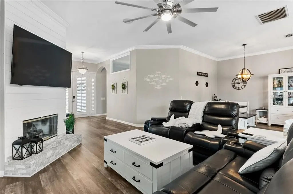 4748 Compass Drive Bradenton FL 34208