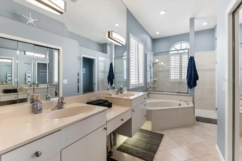 4748 Compass Drive Bradenton FL 34208
