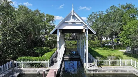 4748 Compass Drive Bradenton FL 34208