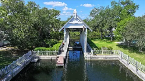 4748 Compass Drive Bradenton FL 34208