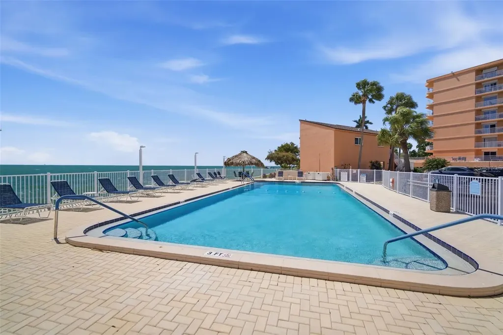 7400 Sunshine Skyway Lane S St Petersburg FL 33711