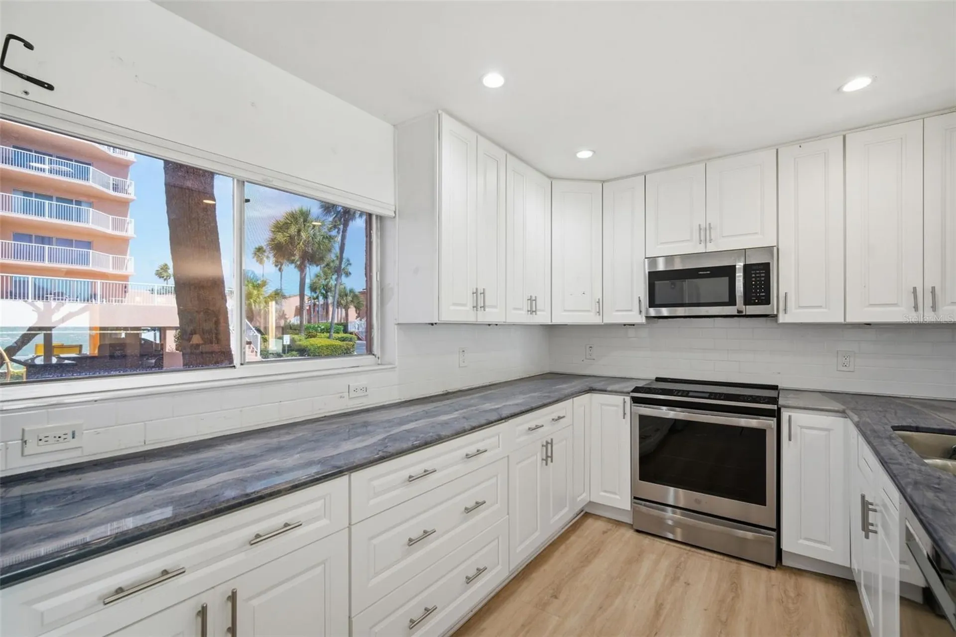 7400 Sunshine Skyway Lane S St Petersburg FL 33711