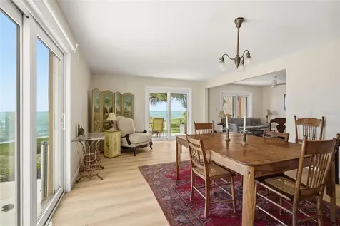 7400 Sunshine Skyway Lane S St Petersburg FL 33711