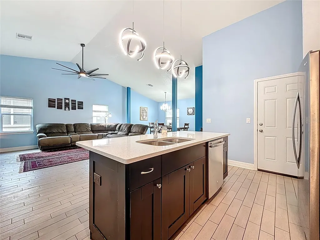 1590 Burns Drive Clearwater FL 33764