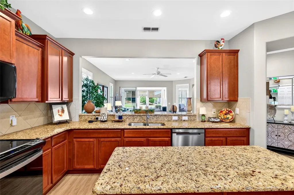 10134 SW 75th Street Road Ocala FL 34481