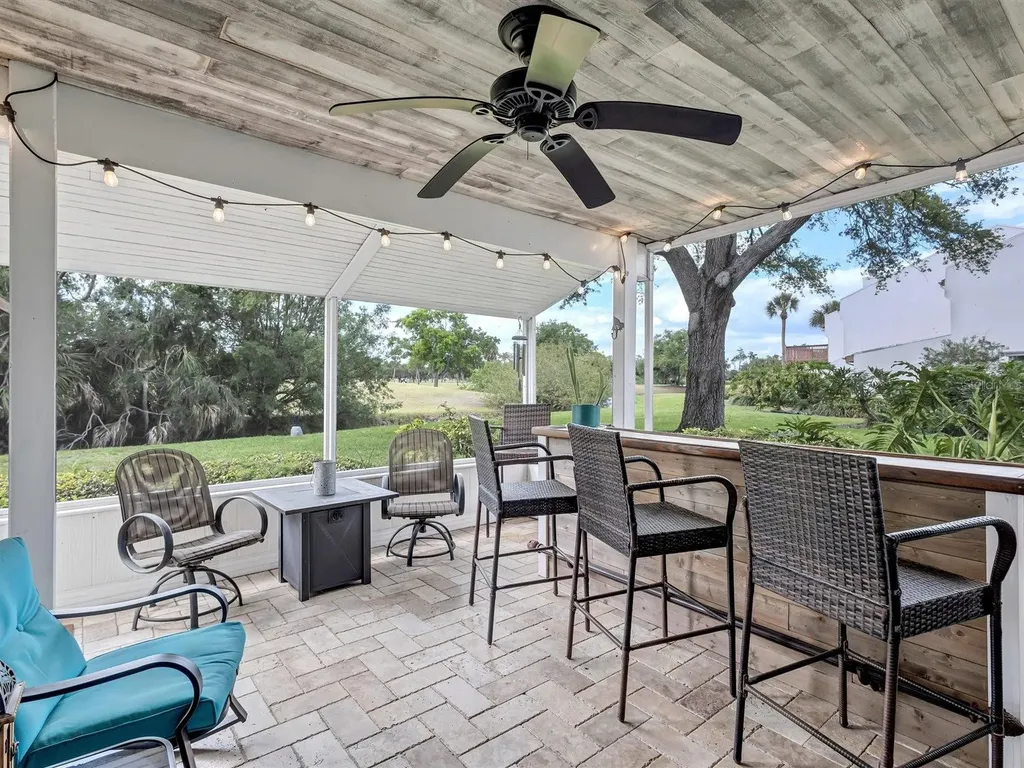 7581 Cumberland Road Seminole FL 33777