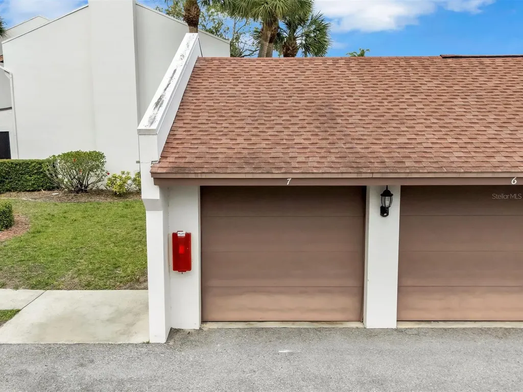 7581 Cumberland Road Seminole FL 33777