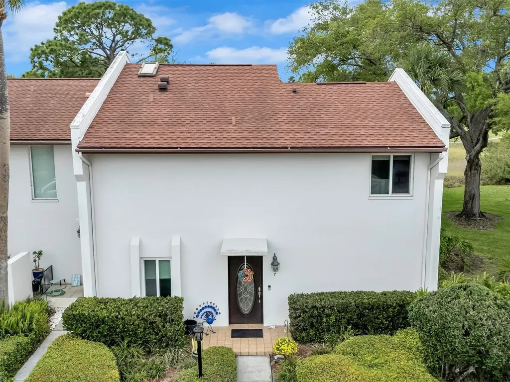 7581 Cumberland Road Seminole FL 33777