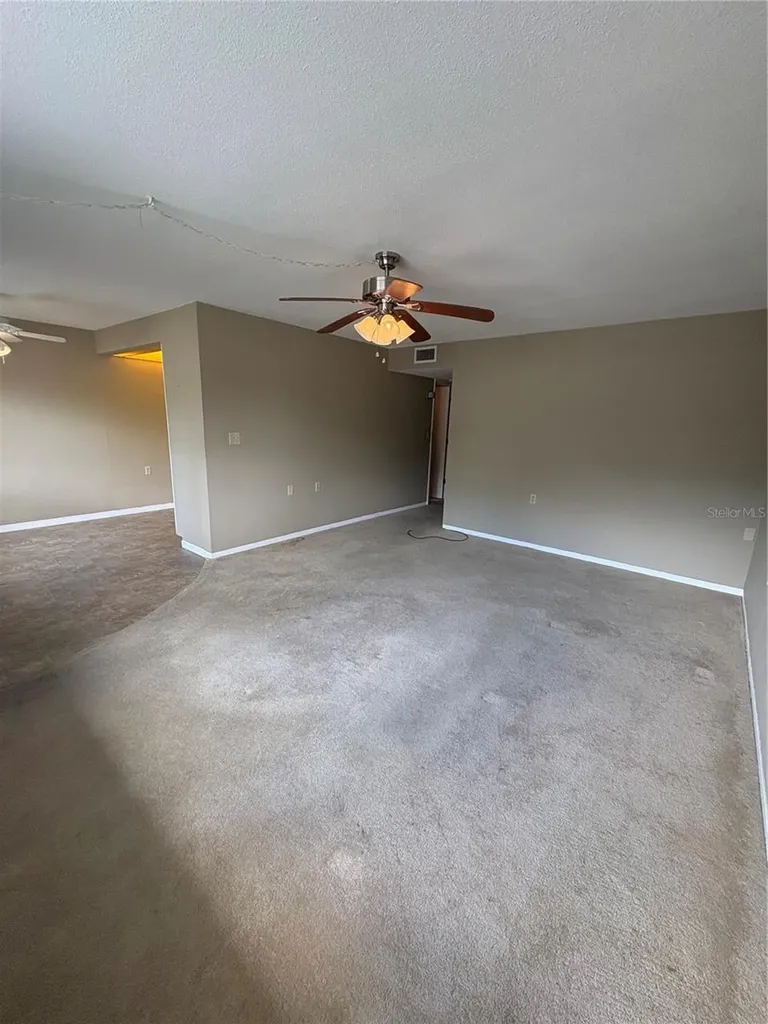 8220 112th Street Seminole FL 33772