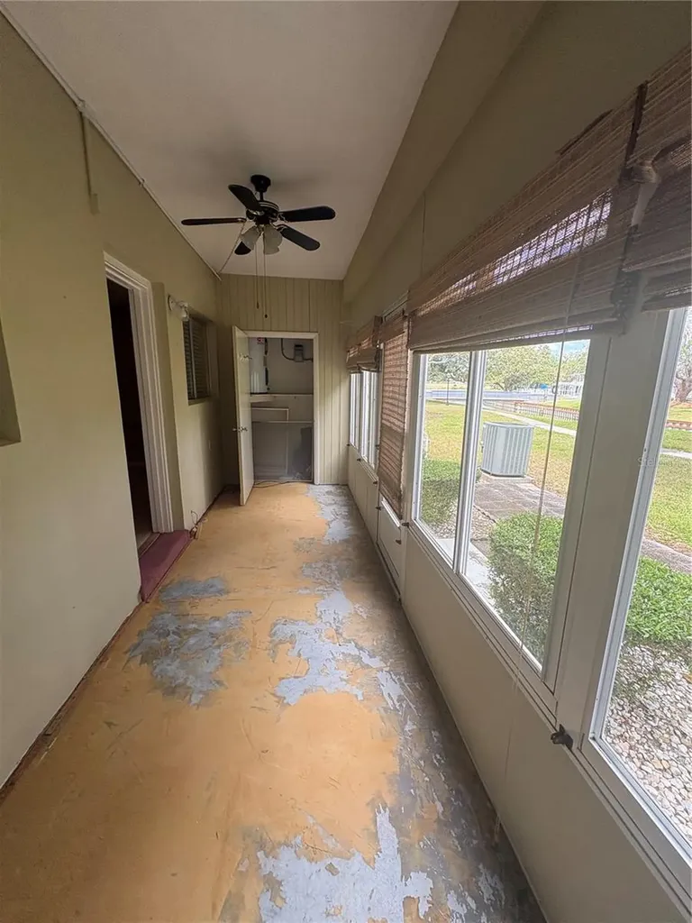 8220 112th Street Seminole FL 33772