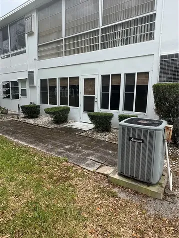 8220 112th Street Seminole FL 33772