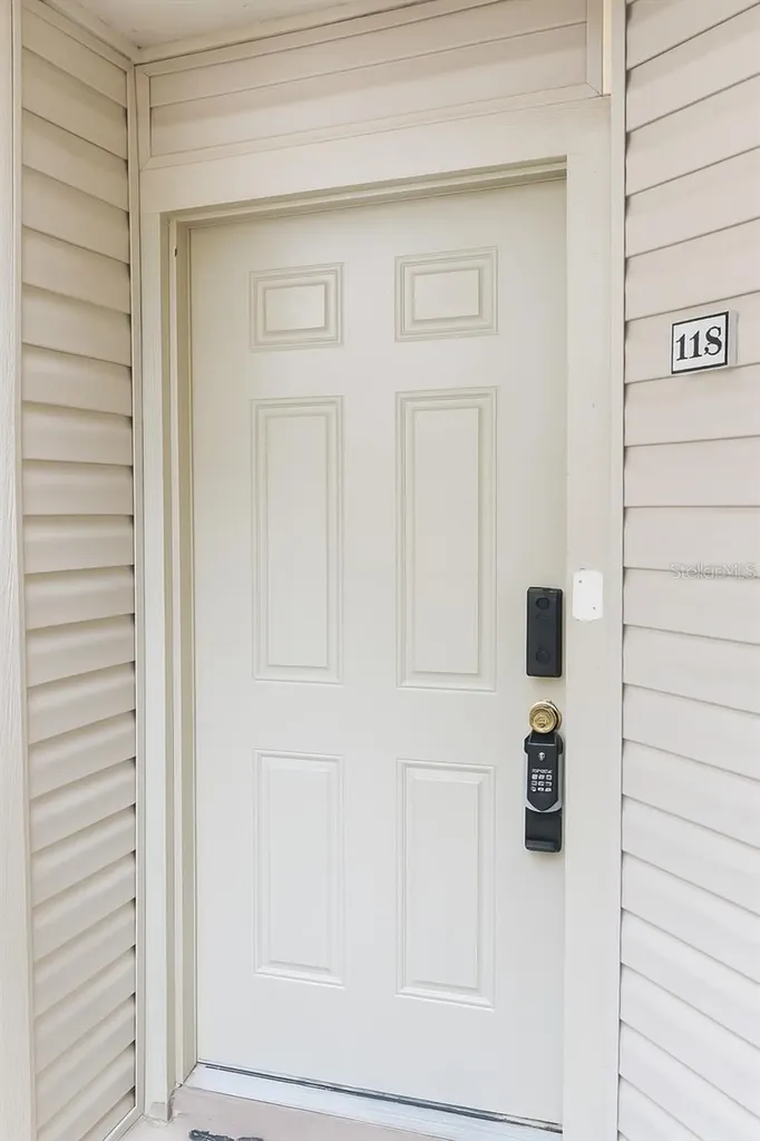 1948 Lake Atriums Circle Orlando FL 32839