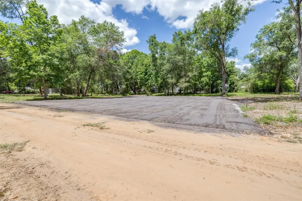 SE 124th Avenue Webster FL 33597