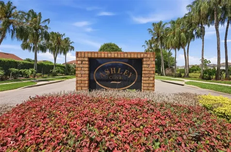 1666 Marina Lake Drive Kissimmee FL 34744