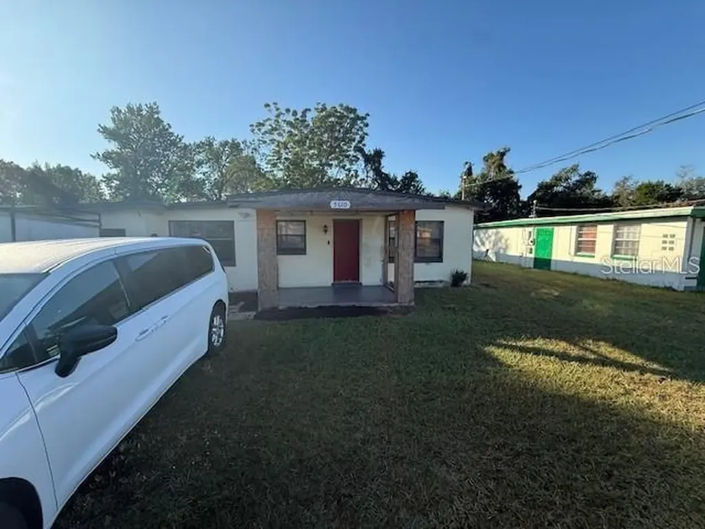 5610 Astoria Place Orlando FL 32808